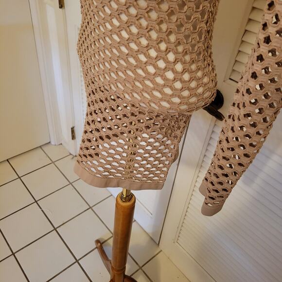 Sarella Mesh Long Sleeve Mini Dress Wide Neck Beige Size 0 Stretchy - Picture 4 of 7